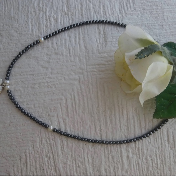 Mother’s Day Necklace - Picture 3 of 5